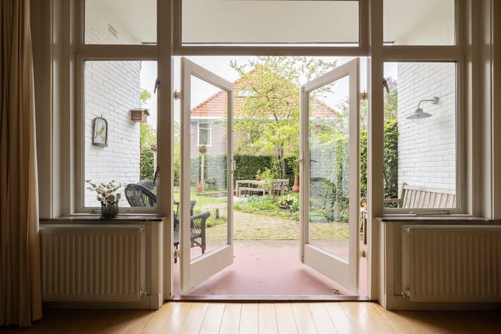 Foto 8 van Johannes Vermeerstraat 2