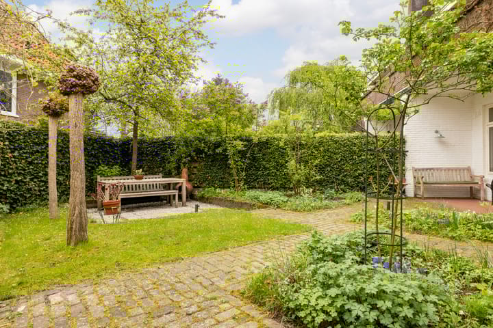 Foto 35 van Johannes Vermeerstraat 2