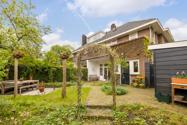 Foto 36 van Johannes Vermeerstraat 2