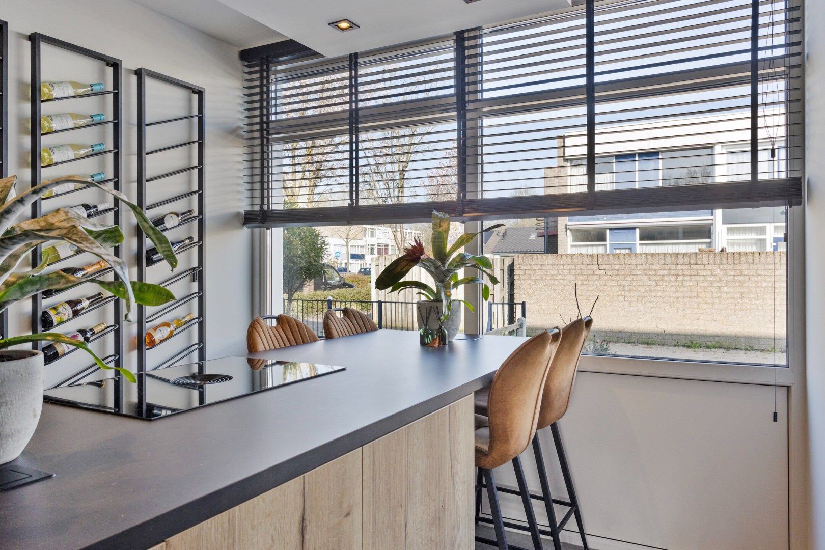 Foto 15 van Adonislaan 41