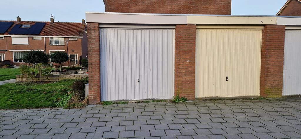 Photo 7 of Schoklandstraat 15-A