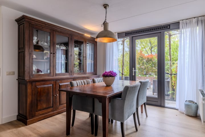 Foto 11 van Burgemeester Jhr. Quarles van Uffordlaan 469