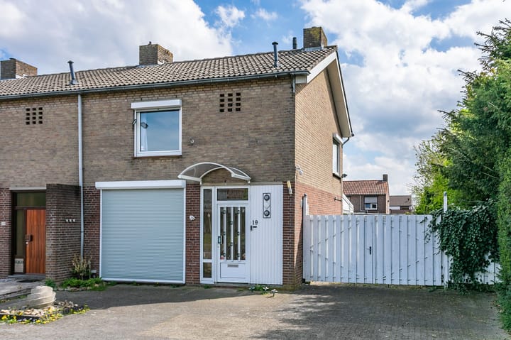 Foto 32 van Kennedylaan 19