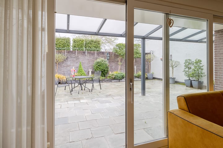 Foto 11 van Anna Blamanstraat 3