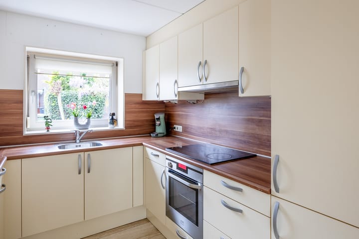 Foto 15 van Anna Blamanstraat 3