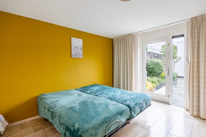 Foto 17 van Anna Blamanstraat 3