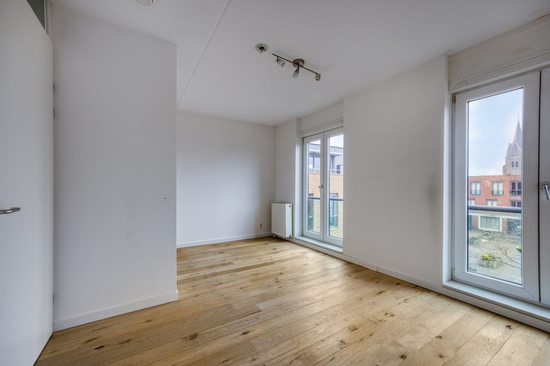 Photo 17 of Martin Lamkincour 20