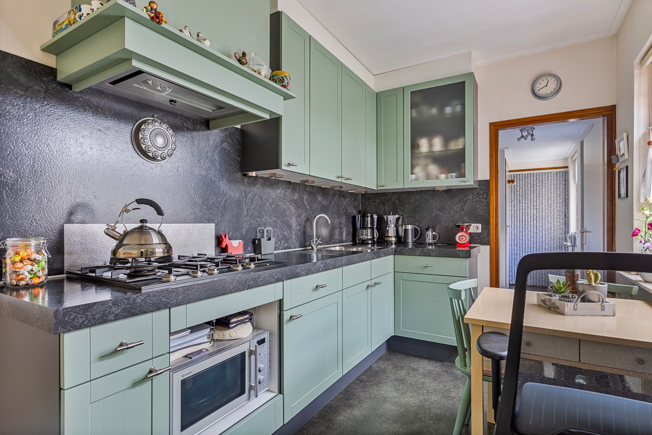 Foto 15 van Friesegracht 57