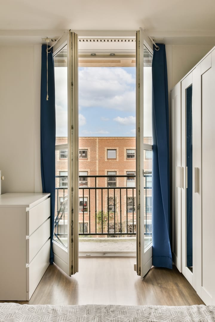 Foto 18 van Akbarstraat 18-C