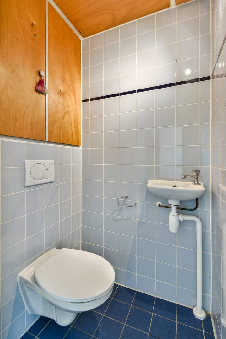 Foto 28 van Akbarstraat 18-C