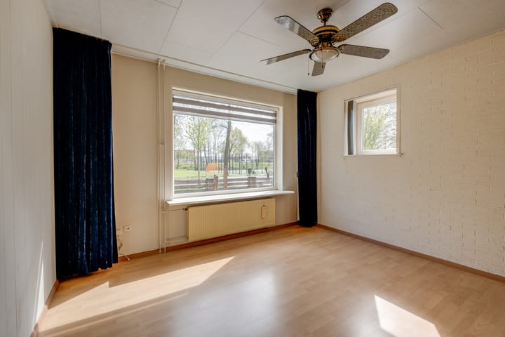 Foto 9 van Maasstraat 1