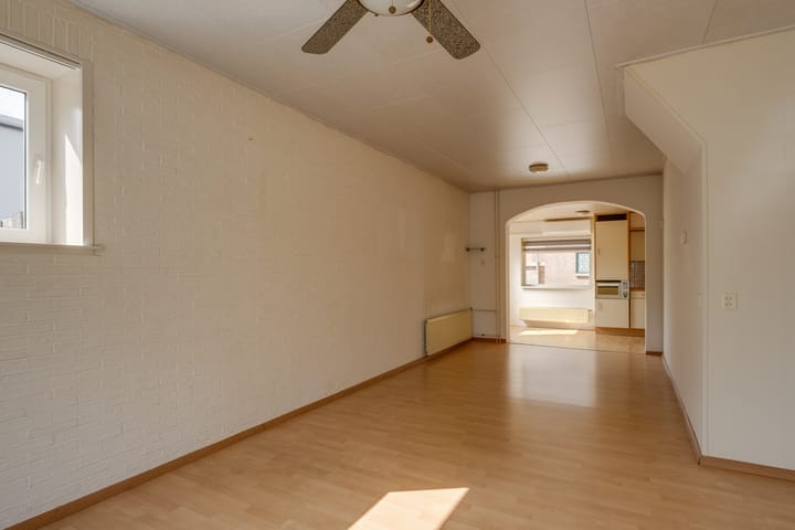 Foto 11 van Maasstraat 1