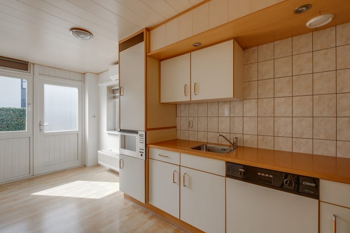 Foto 16 van Maasstraat 1