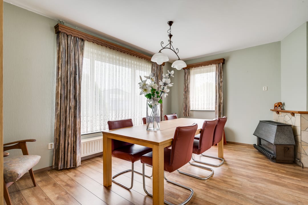 Photo 7 of Leveroyseweg 27