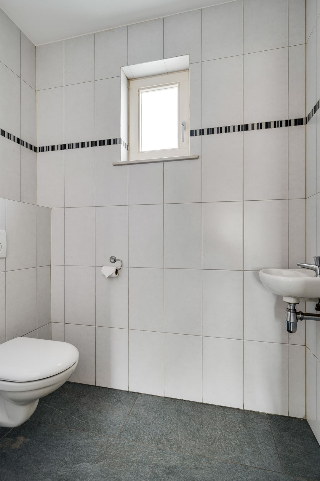 Photo 17 of Leveroyseweg 27