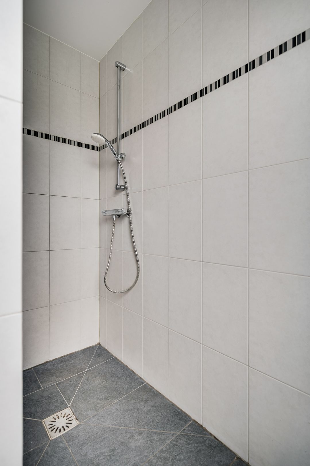 Photo 22 of Leveroyseweg 27