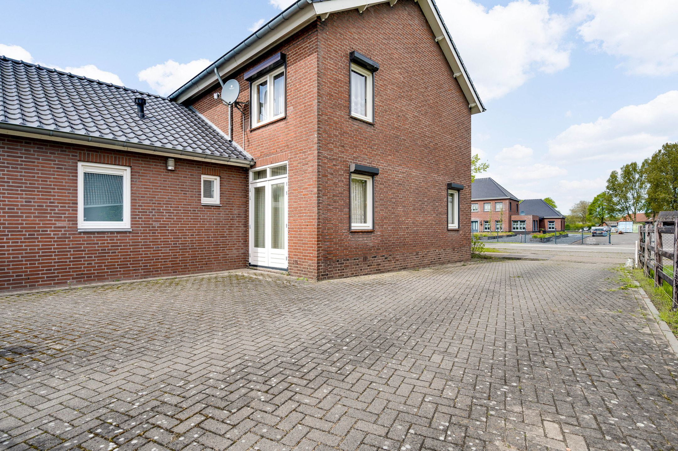 Photo 33 of Leveroyseweg 27