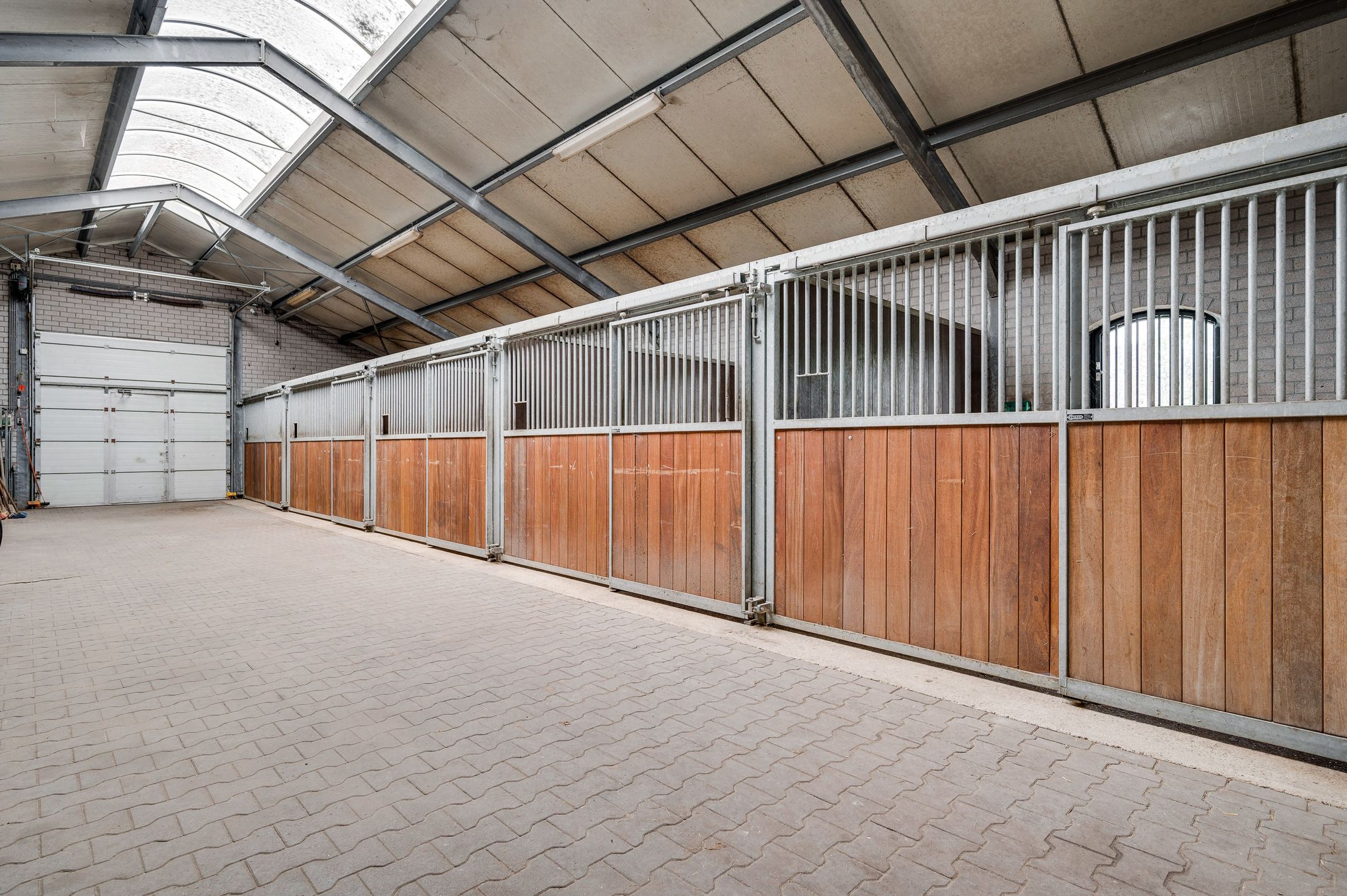 Photo 45 of Leveroyseweg 27