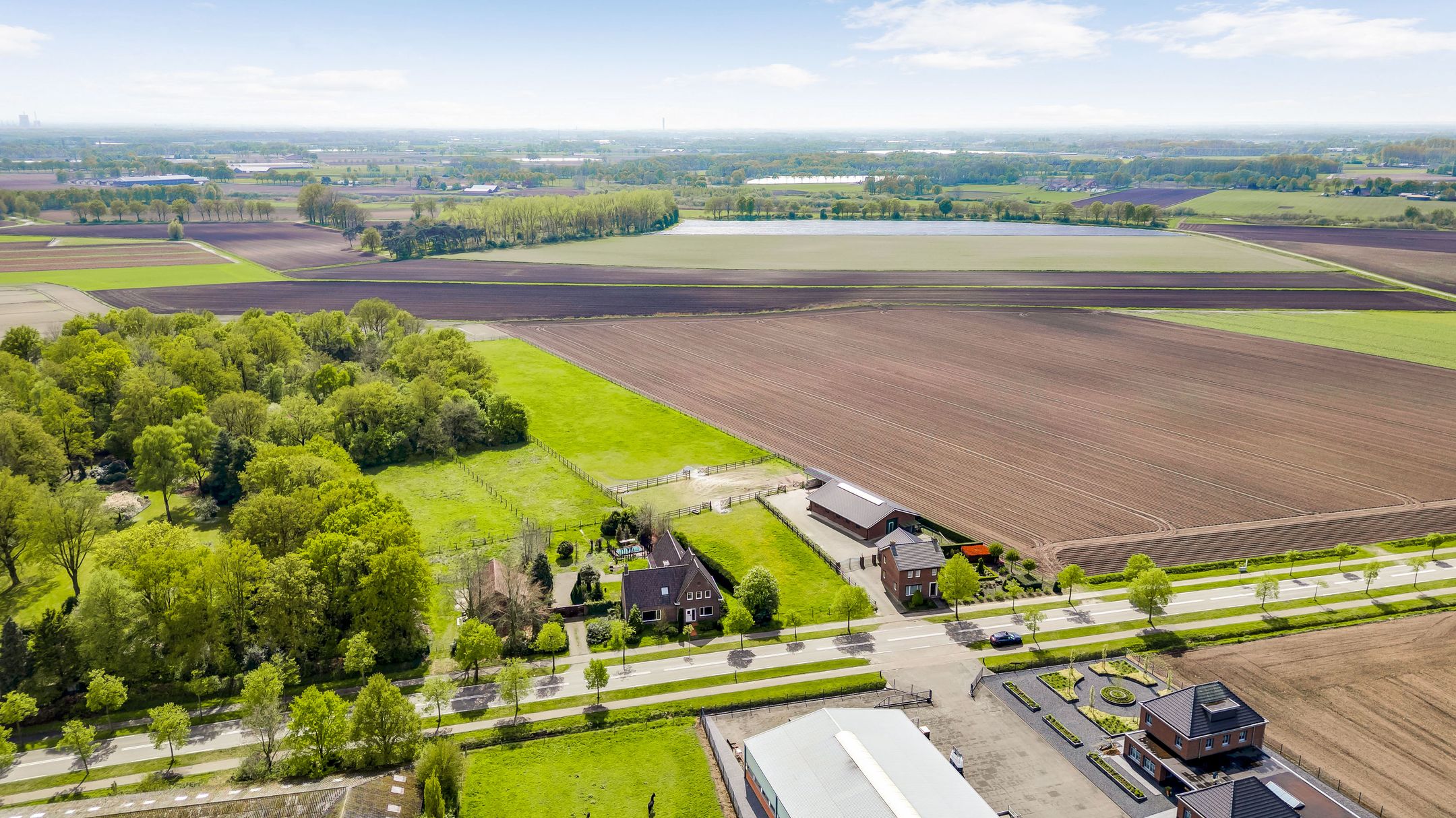 Photo 66 of Leveroyseweg 27