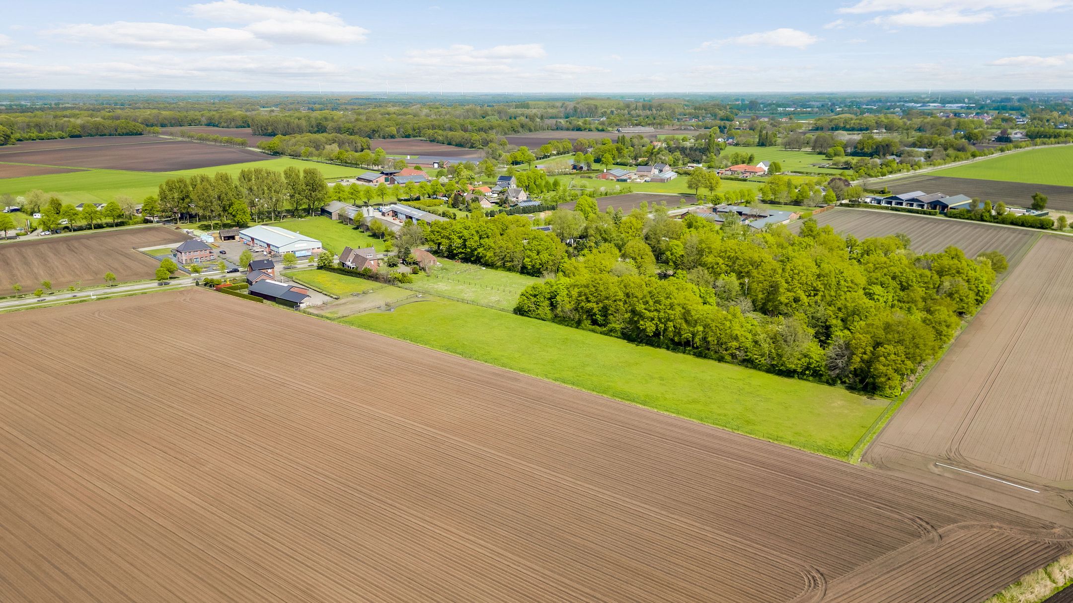 Photo 69 of Leveroyseweg 27