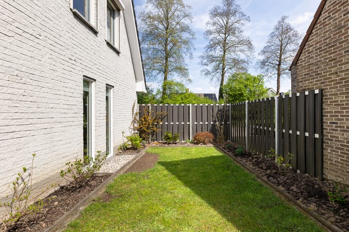 Foto 26 van Hunzelaan 17