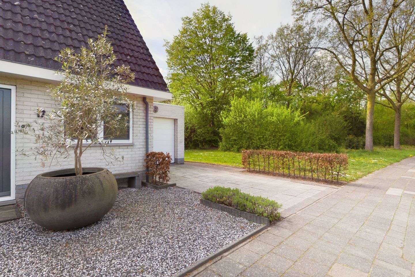 Foto 29 van Hunzelaan 17