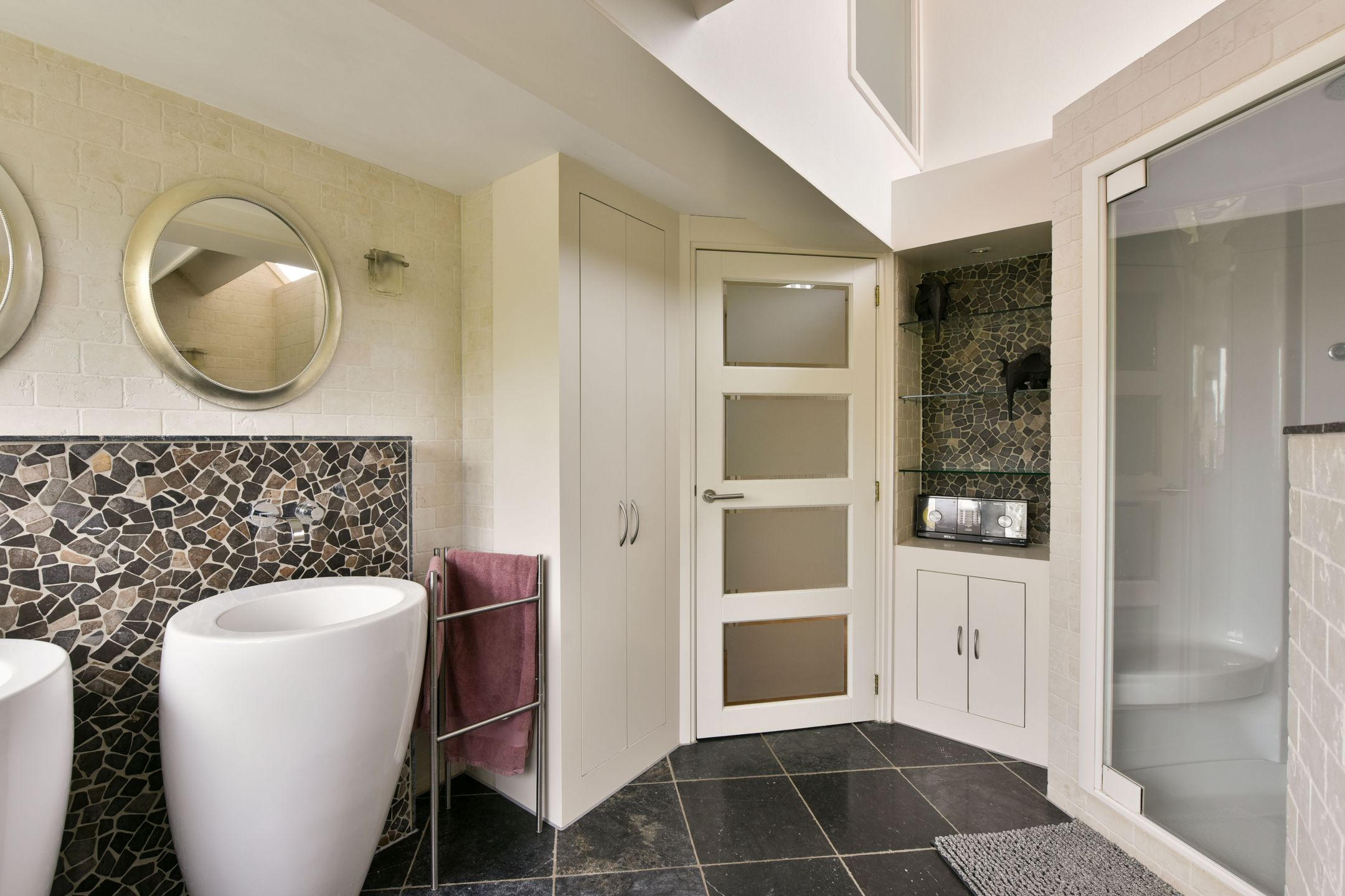 Photo 27 of 't Bon 7