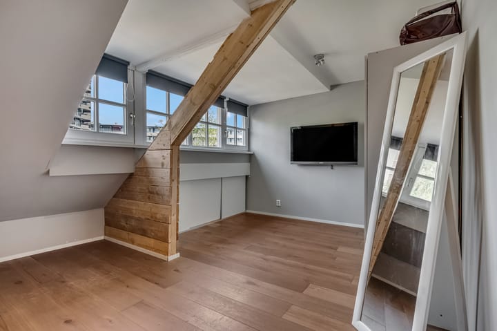 Foto 24 van Valleistraat 13