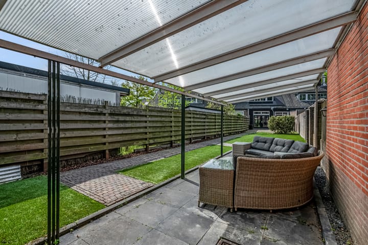 Foto 32 van Valleistraat 13