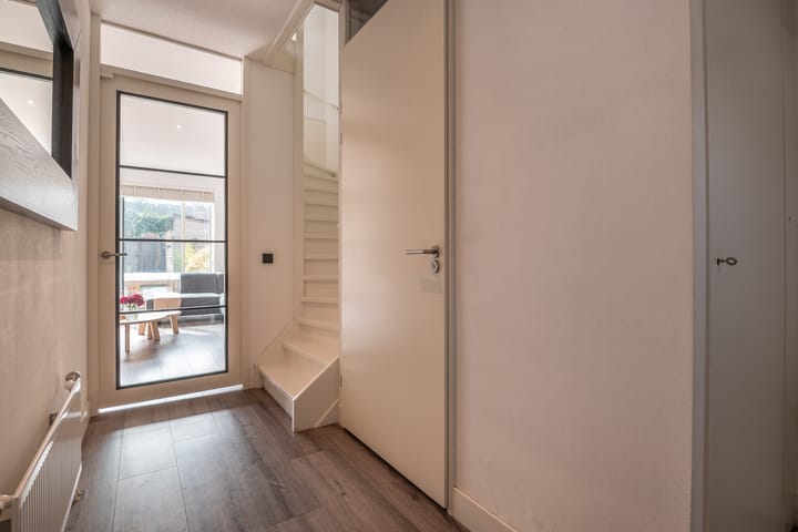 Foto 5 van Eeuwige Jeugdlaan 28