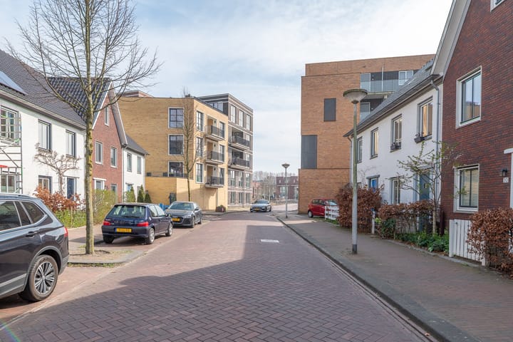 Foto 39 van Eeuwige Jeugdlaan 28