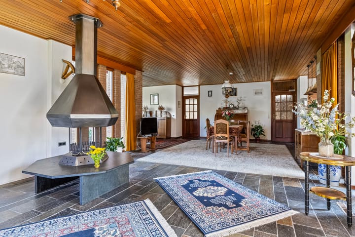 Foto 14 van de Tinge 8