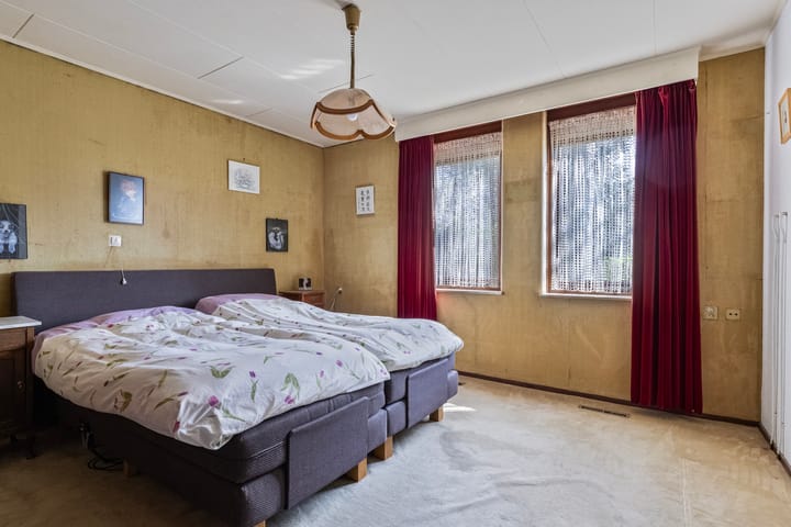 Foto 16 van de Tinge 8