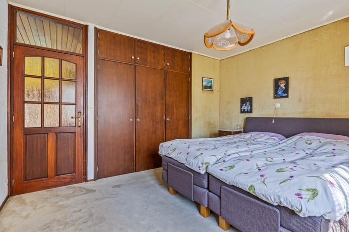 Foto 17 van de Tinge 8