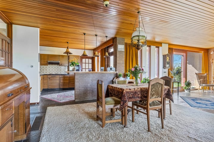 Foto 21 van de Tinge 8