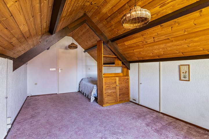 Foto 34 van de Tinge 8