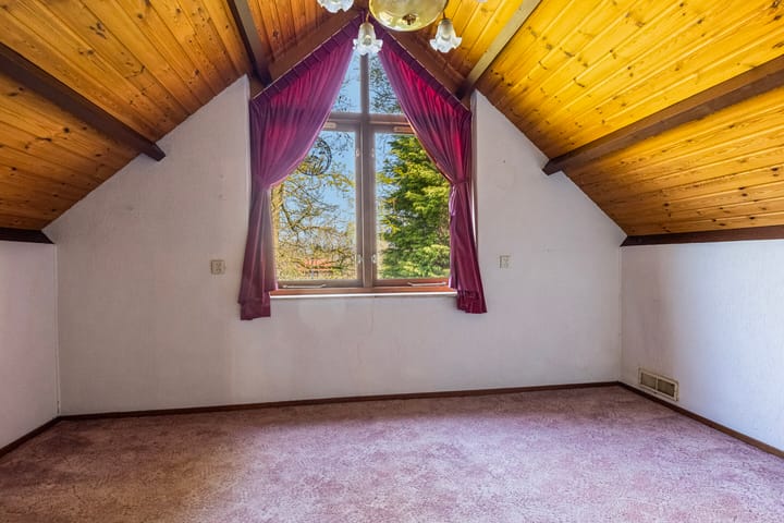 Foto 36 van de Tinge 8