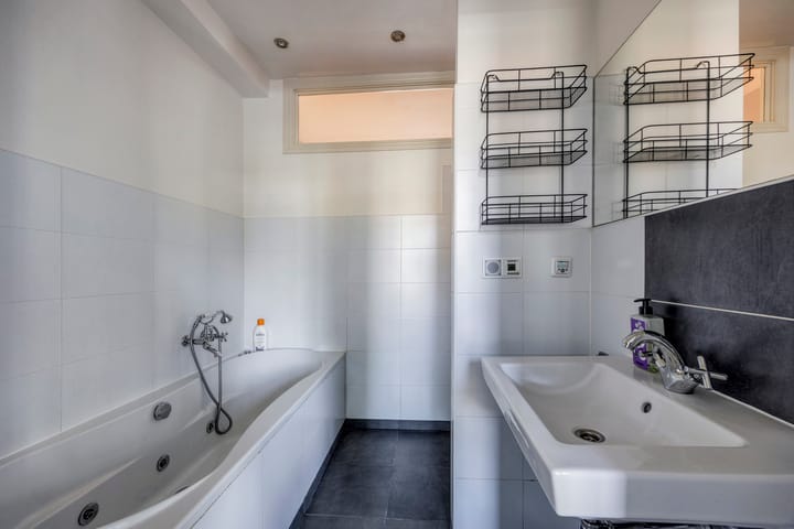 Foto 18 van Haarlemmerweg 165-B