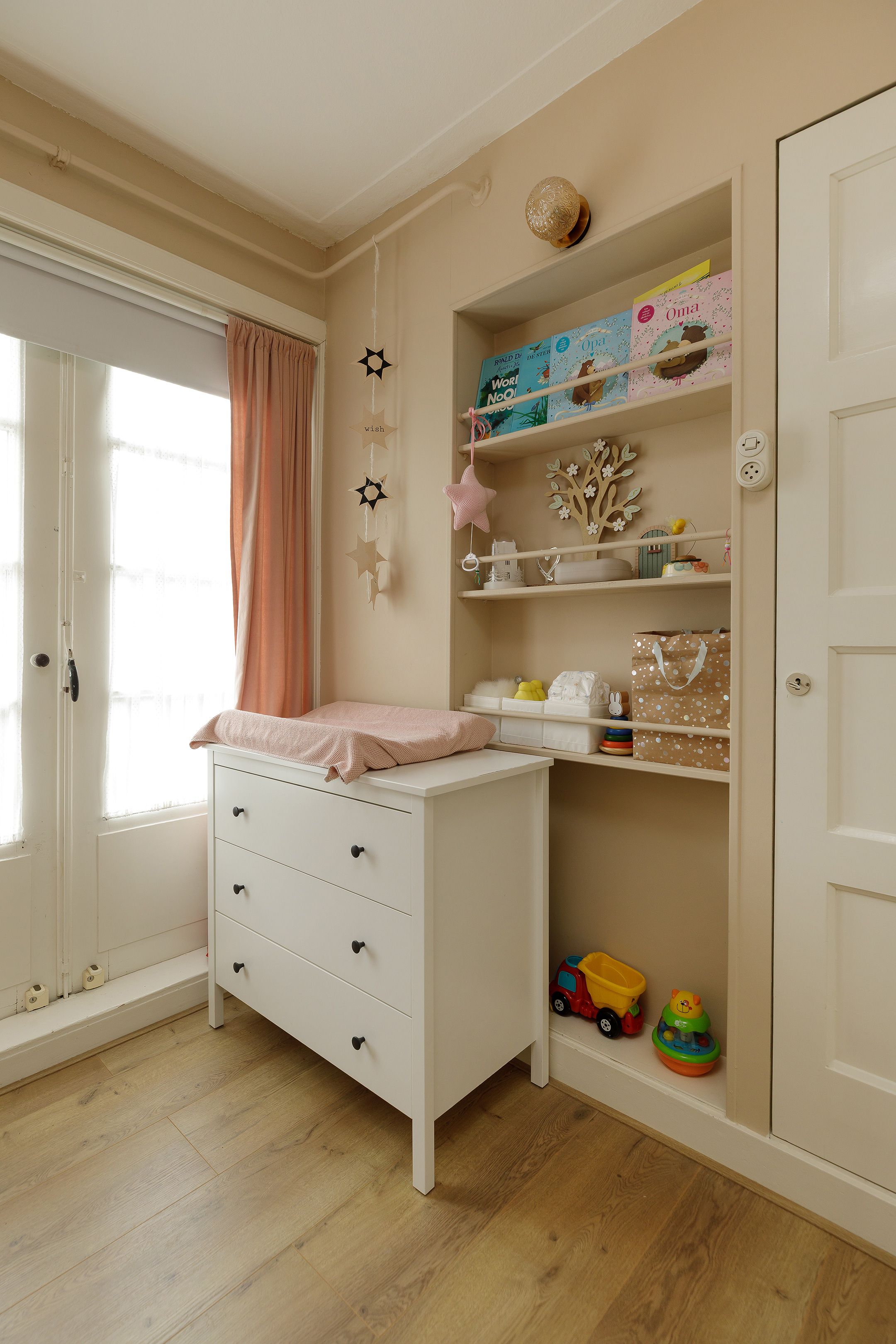 Foto 18 van Paulus Potterlaan 16