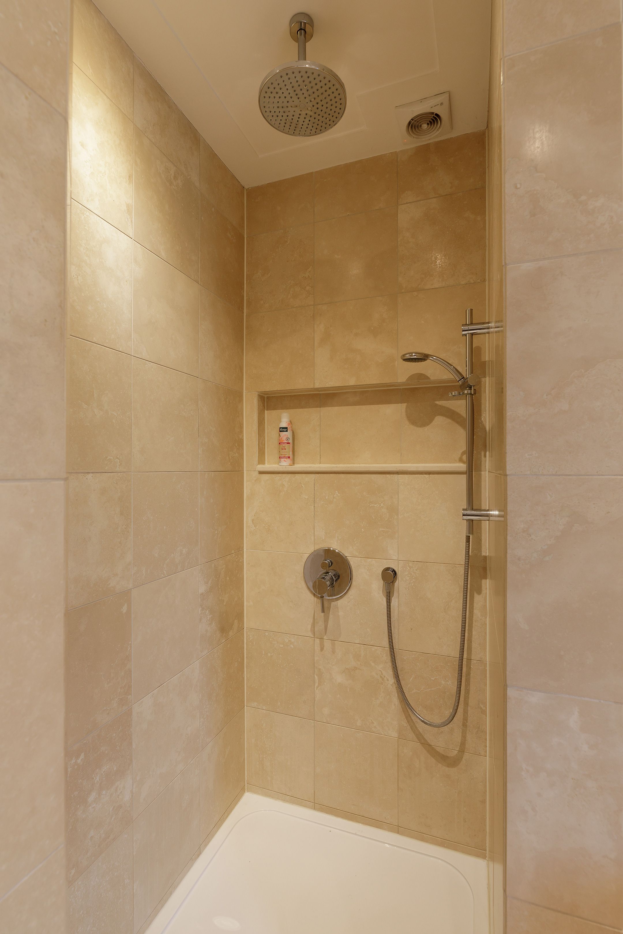 Foto 21 van Paulus Potterlaan 16