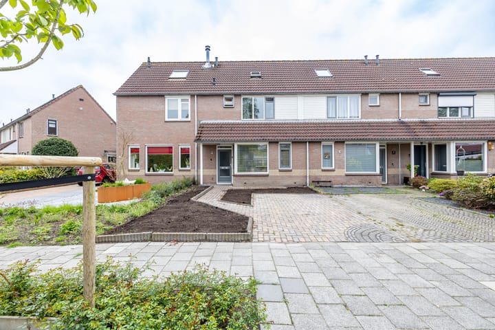 Foto 2 van Welheugte 3