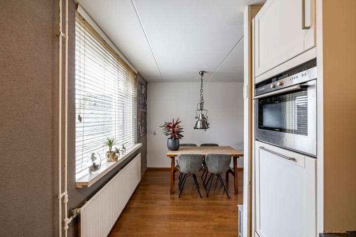 Foto 20 van Welheugte 3