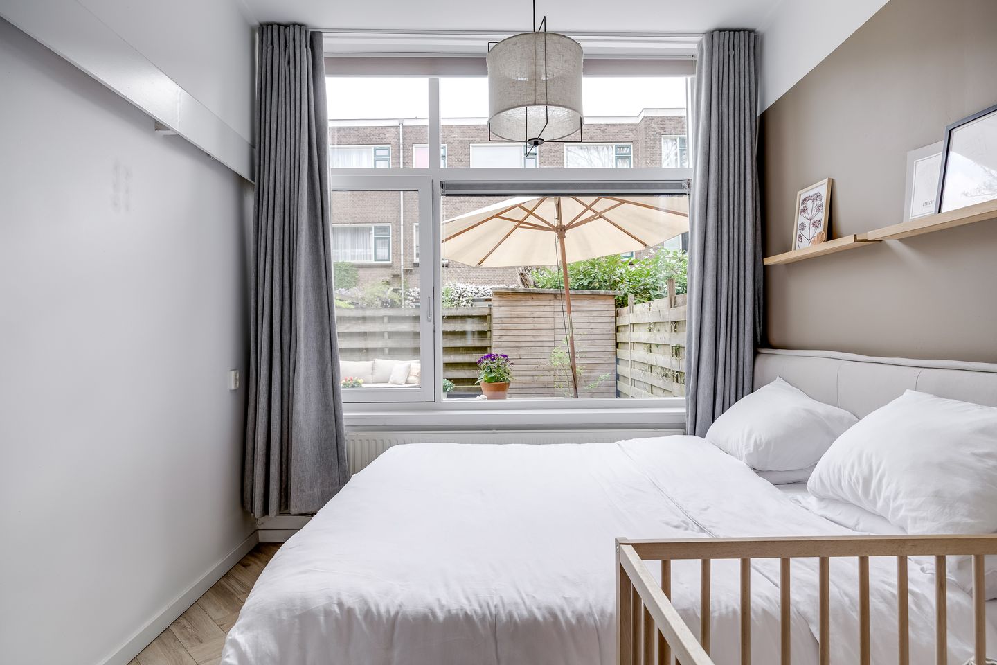 Foto 34 van Jan Pieterszoon Coenstraat 125