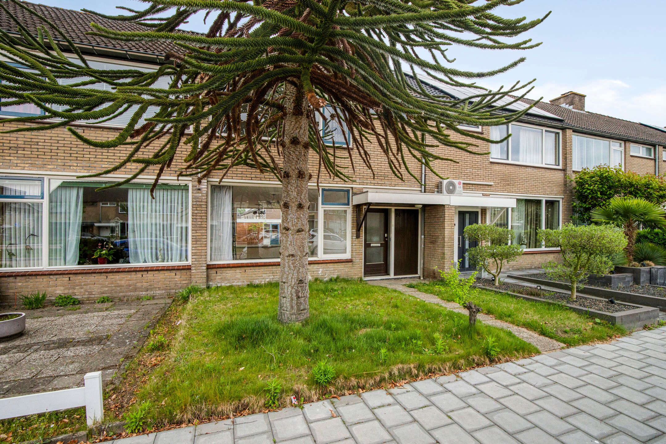 Foto 21 van Brederolaan 74