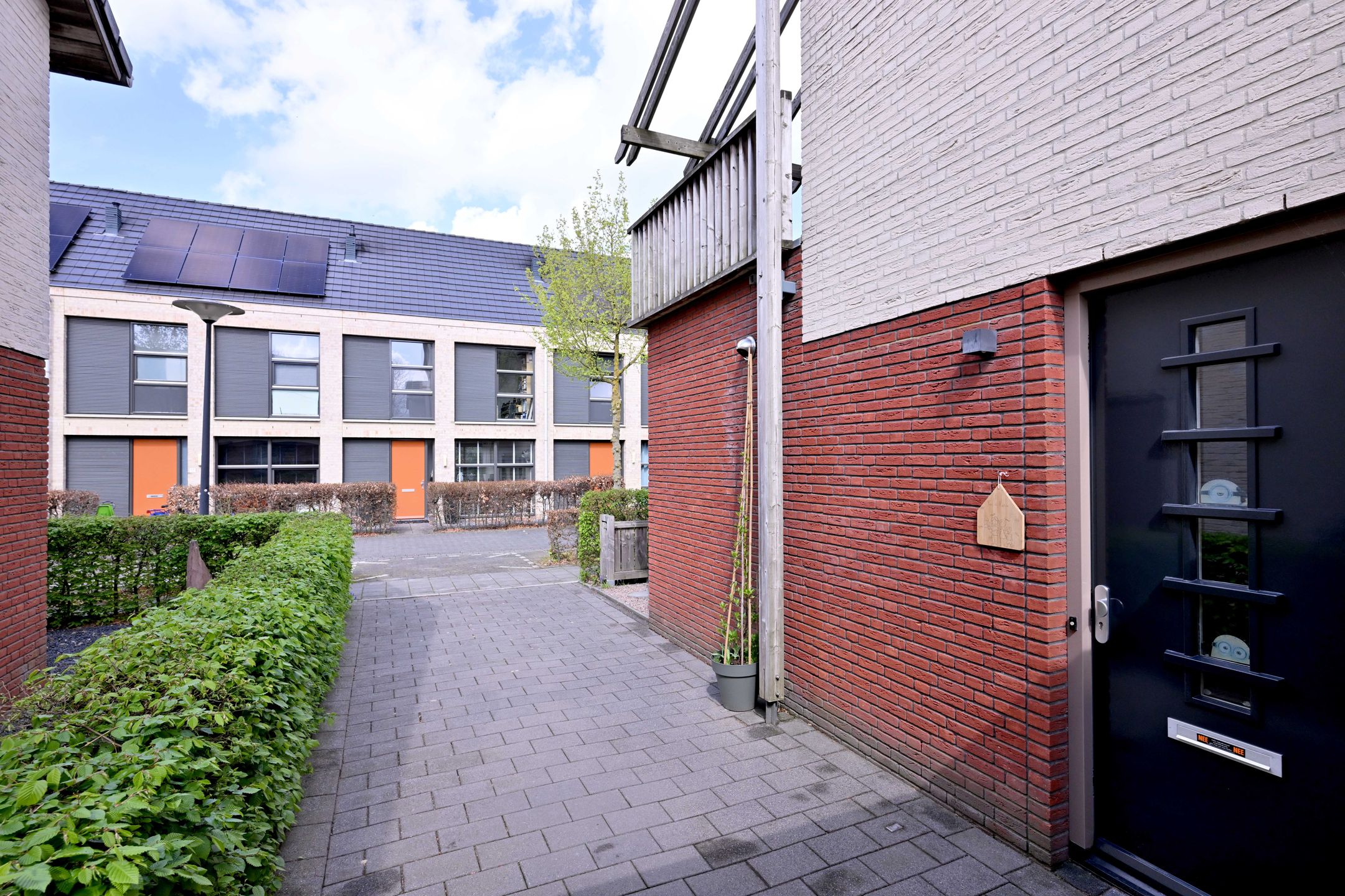 Foto 39 van Albert Haelweghstraat 16