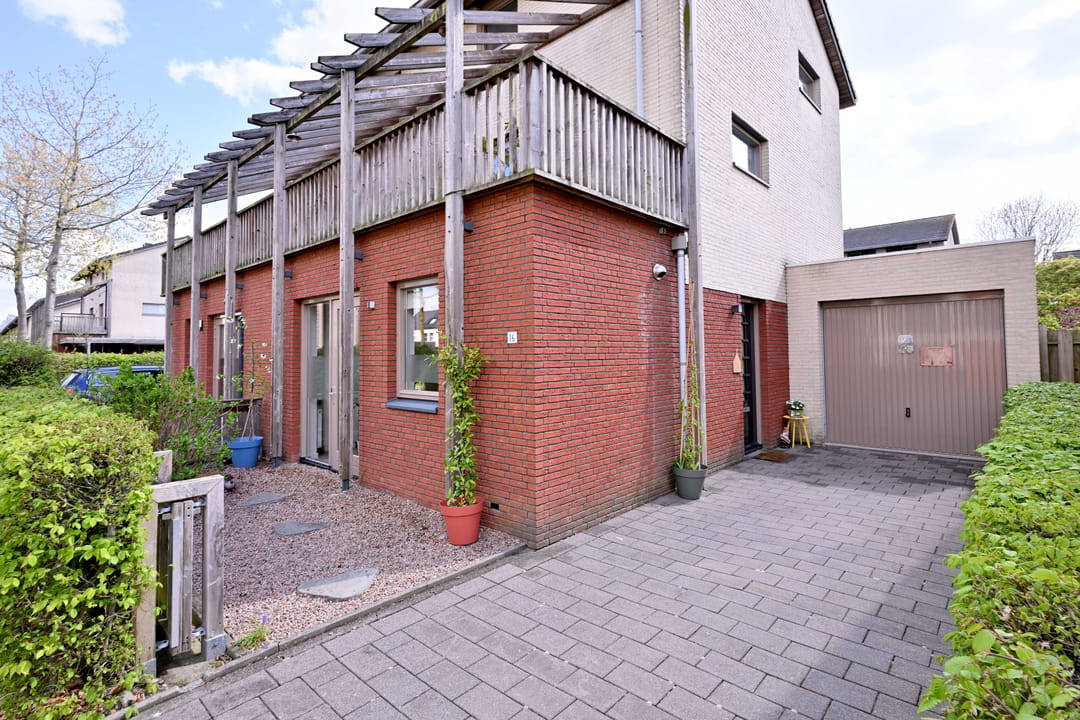 Foto 41 van Albert Haelweghstraat 16