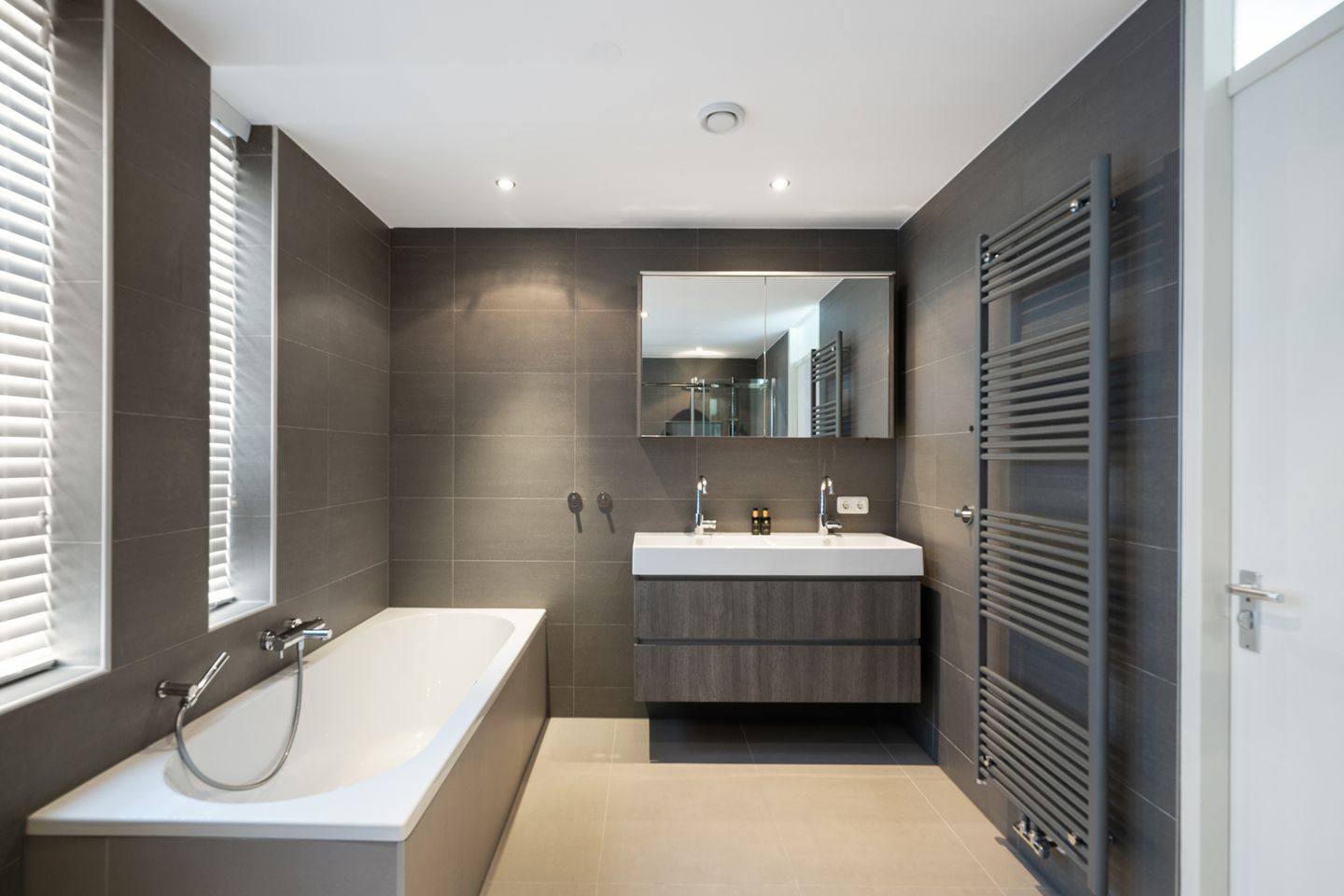 Photo 29 of Willem Wilminkstraat 35