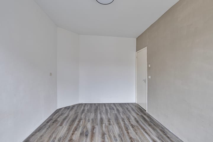 Foto 9 van Strevelsweg 152-A01