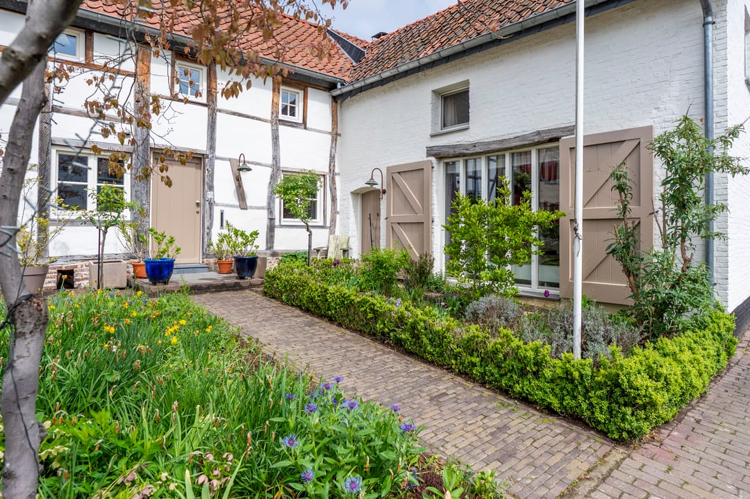 Photo 2 of Bovenstraat 15