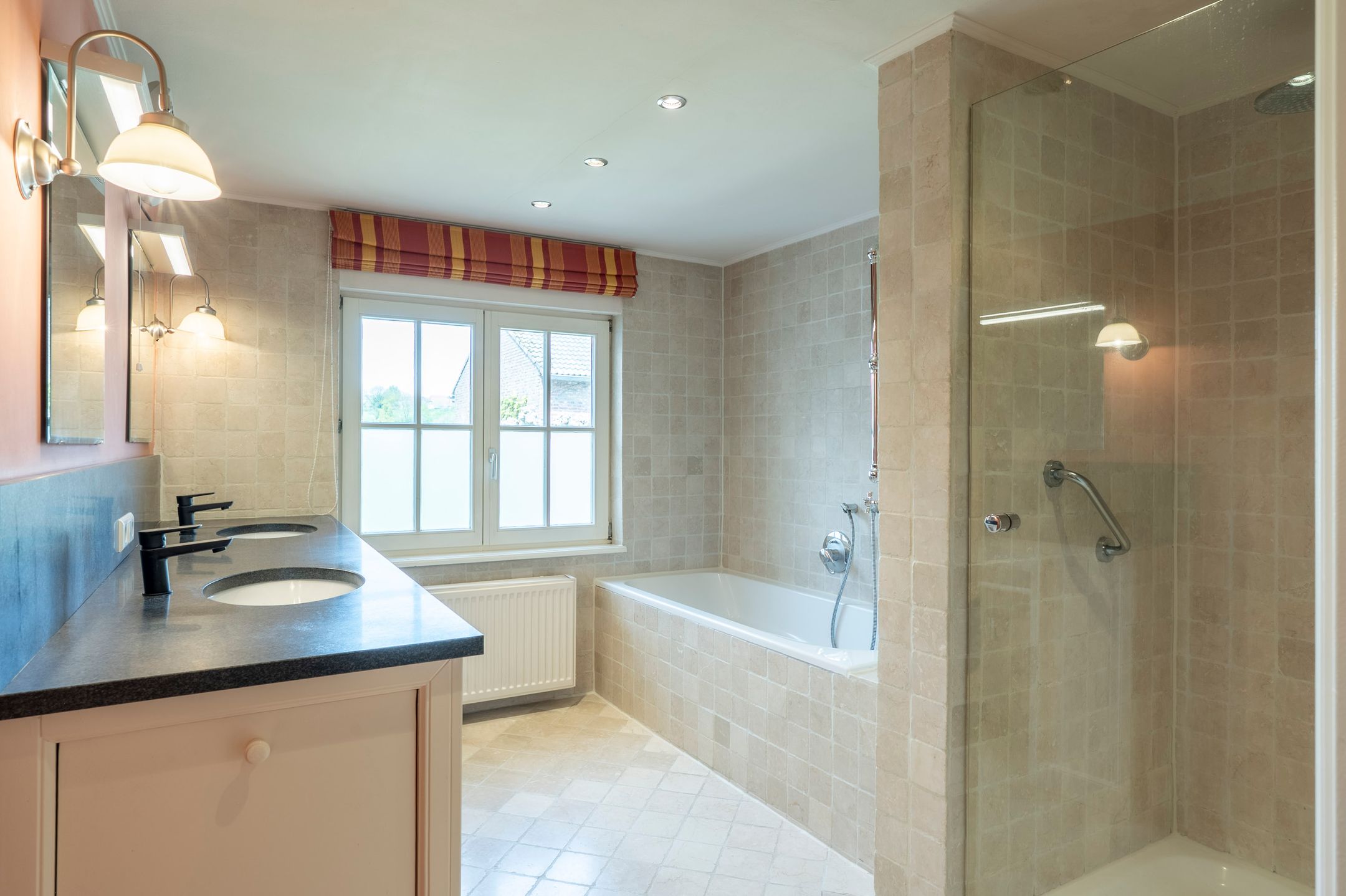 Photo 30 of Bovenstraat 15